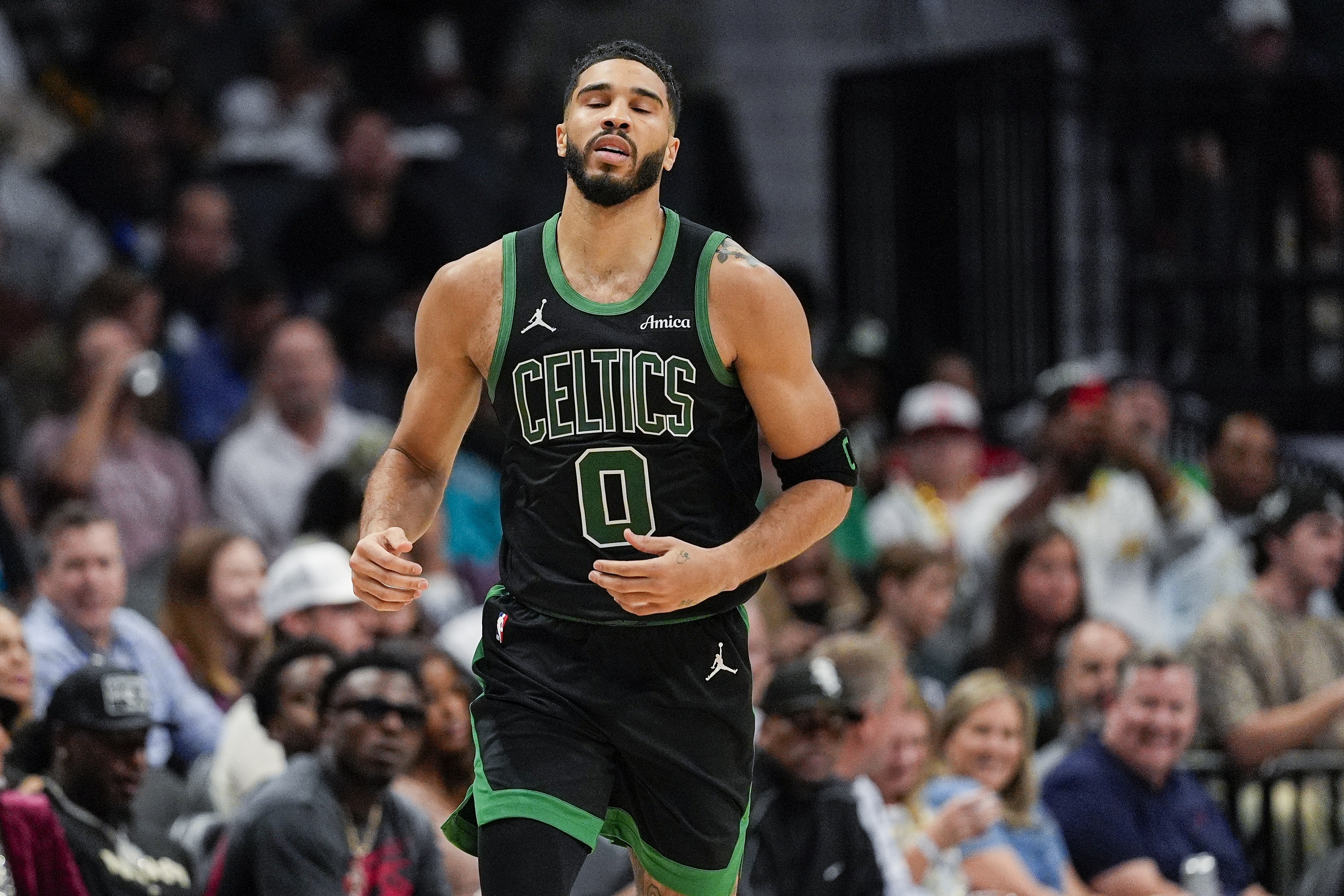  塔图姆在尤文图斯比赛中表现优异，战术调整引发热议！再创辉煌时刻九游游戏网