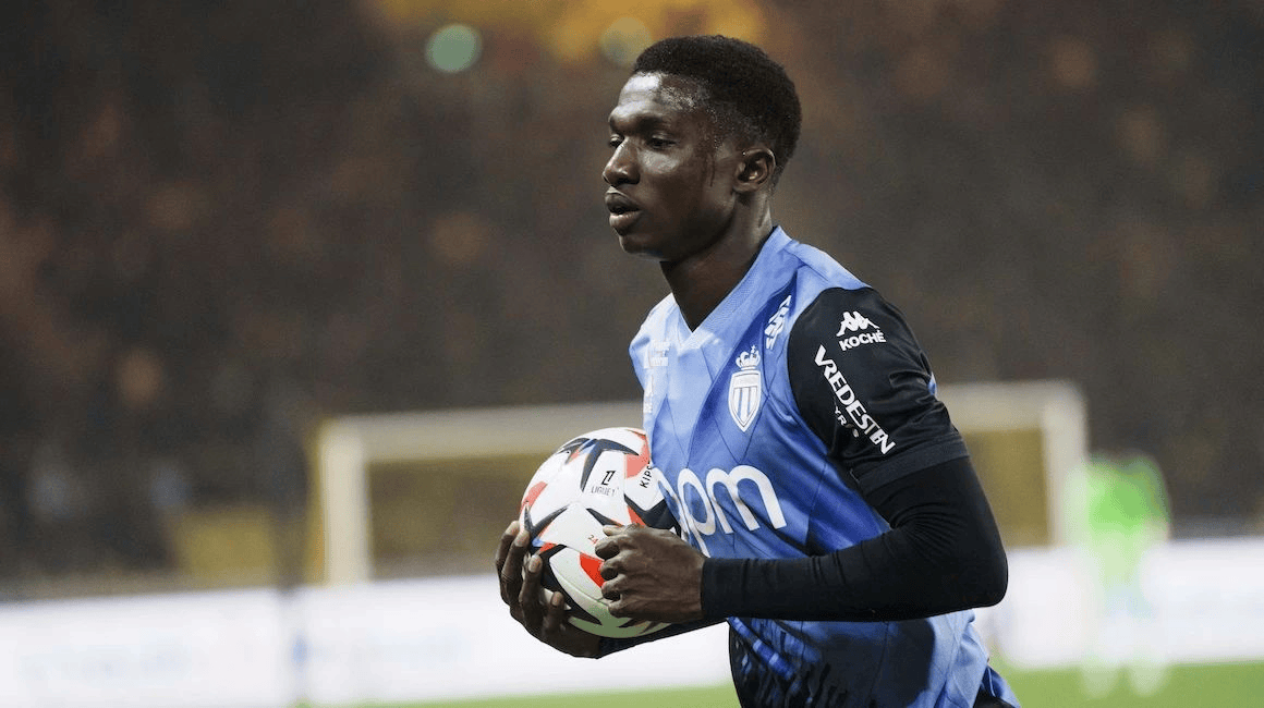 包含法国杯加时末段再迎强敌，萨克拉门托国王战术微调，主帅态度——信心回归，团队化学反应显著的词条九游体育入口